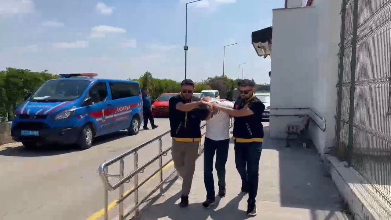 Çarşaf giyip, iş yeri kurşunlayan şüpheli cezaevinde