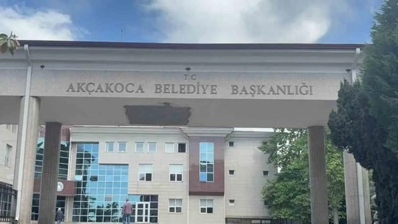 Akçakoca Belediyesi soruşturmasında yeni perde: Tahliye edilmişti, cezaevine döndü