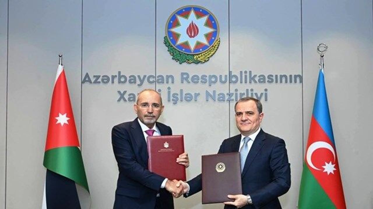 Azerbaycan ve Ürdün arasında tarihi imza: Vizeler kalktı, doğrudan uçuşlar başlıyor!
