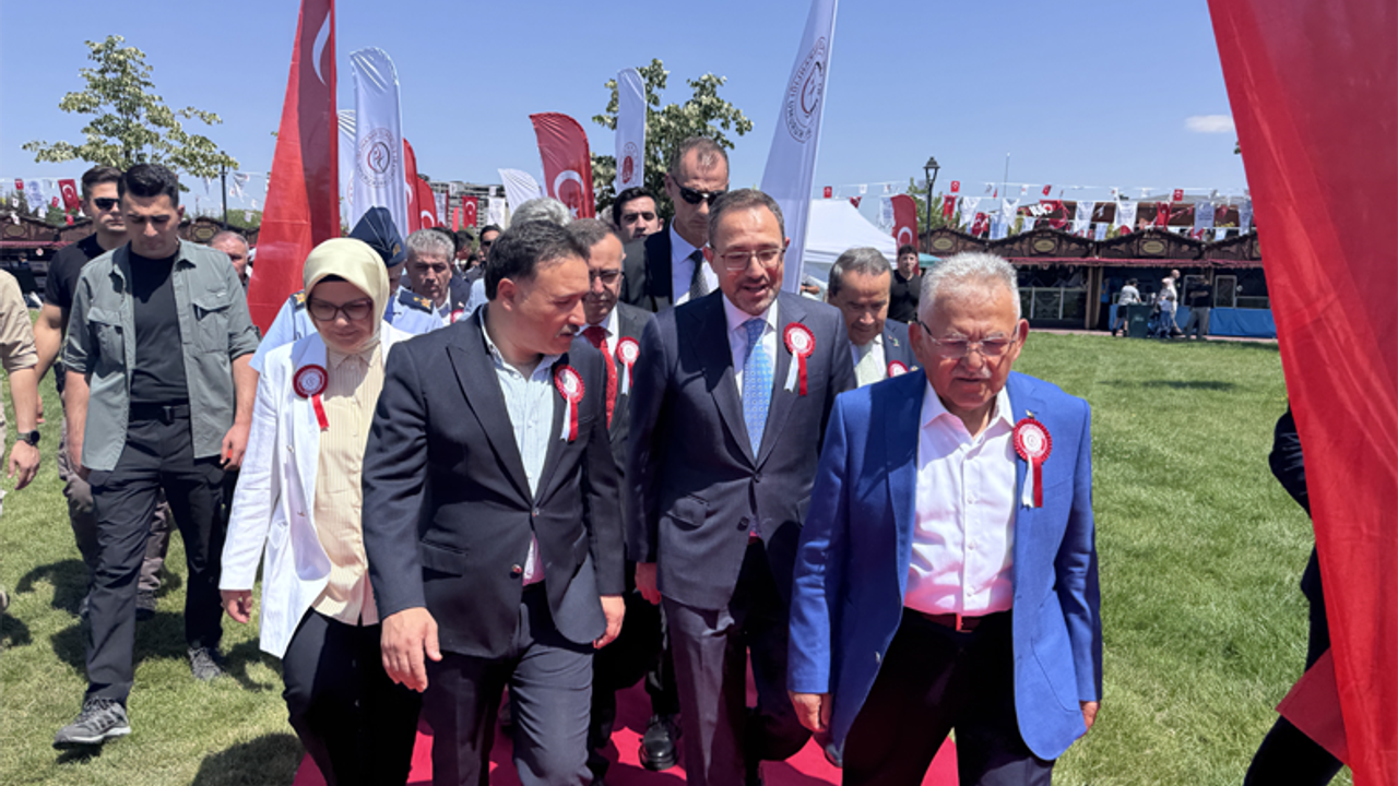 Adalet Bakan Yardımcısı Ayyıldız'dan net mesaj: "Kimse hukukun üstünde değildir"
