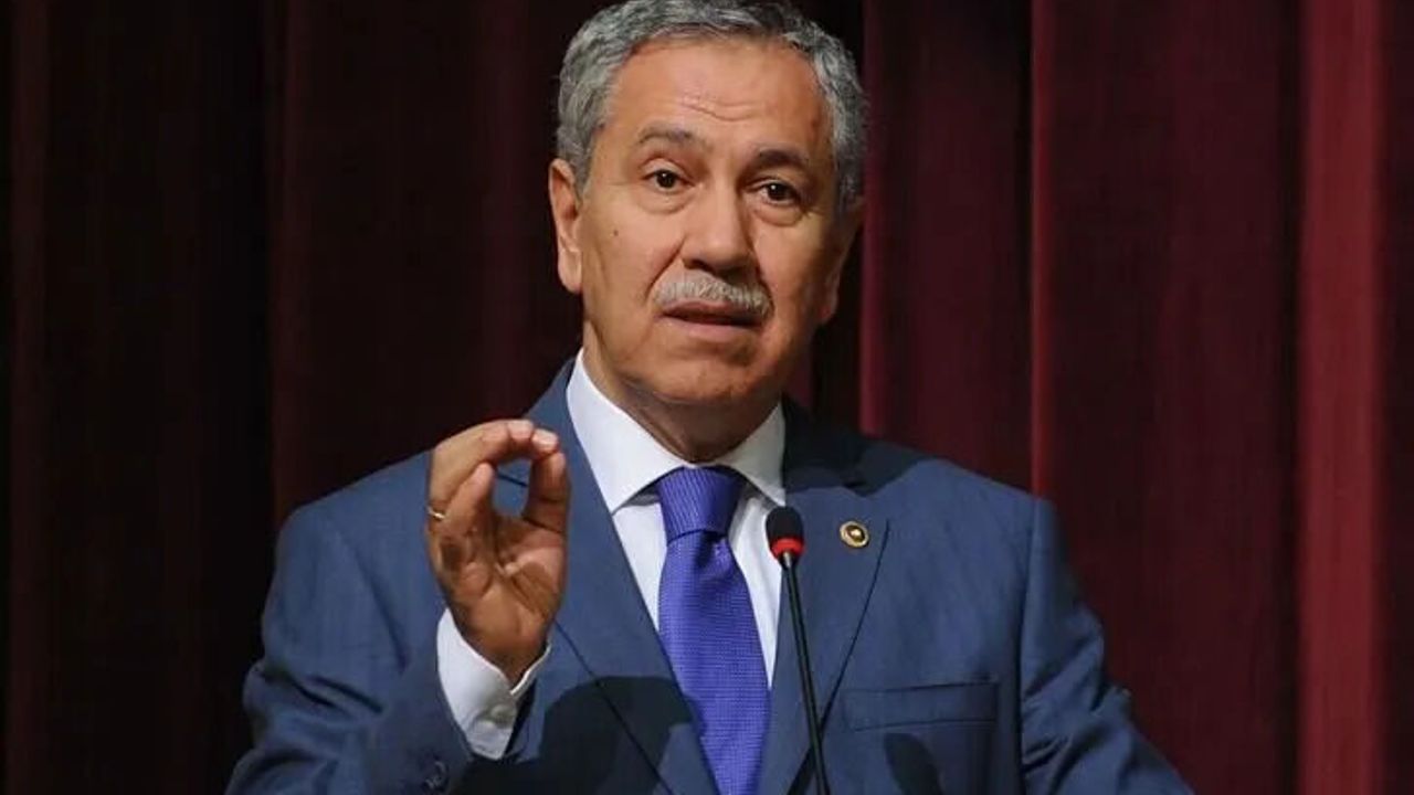 Bülent Arınç'tan AK Parti'de "Erdoğan Sonrası" kulisi: "O isimlerin kulağına kar suyu kaçırıyım"