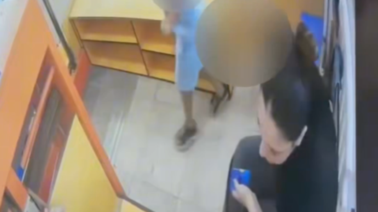 Esenyurt'taki AVM tartışmasında yeni görüntüler ortaya çıktı! Olay öncesi anlar kamerada