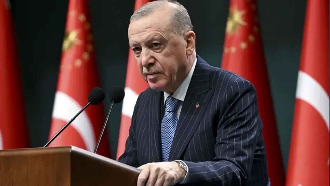 Erdoğan'dan Kabine Toplantısı sonrası önemli açıklamalar: "31 yıl geçse de Srebrenitsa'nın yaraları kanıyor"