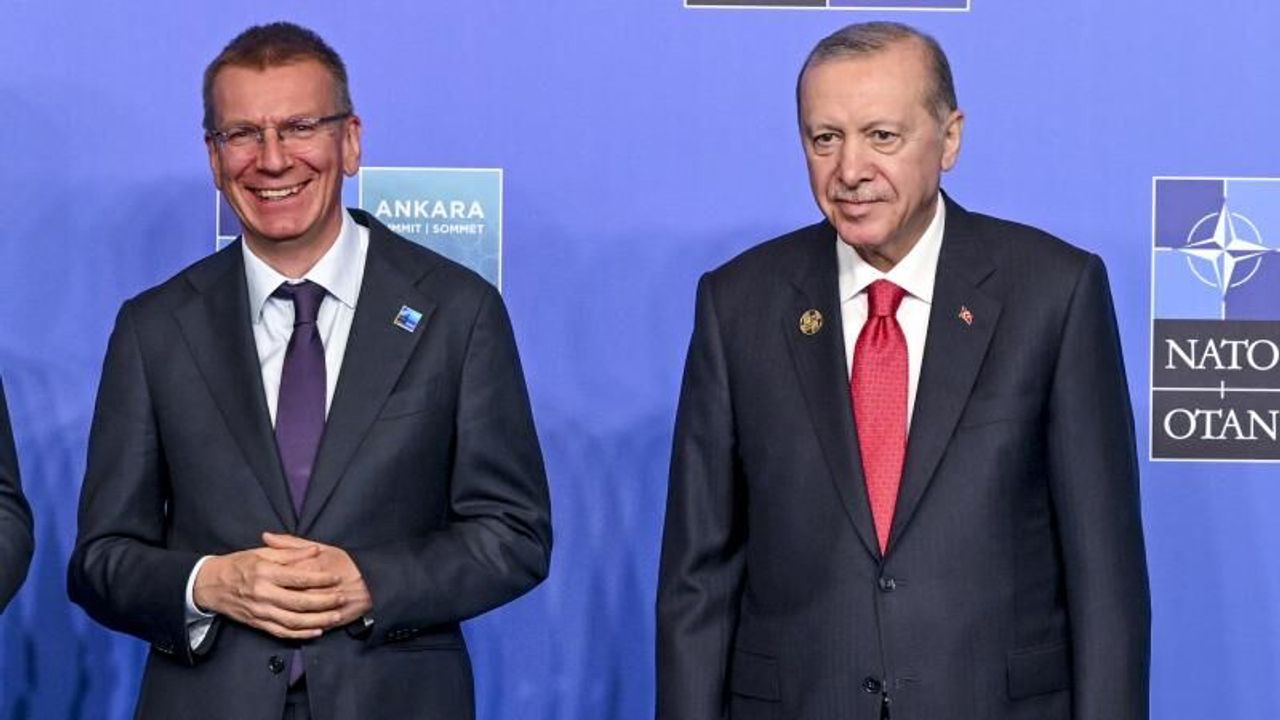 Türkiye ile Letonya arasında kritik telefon görüşmesi