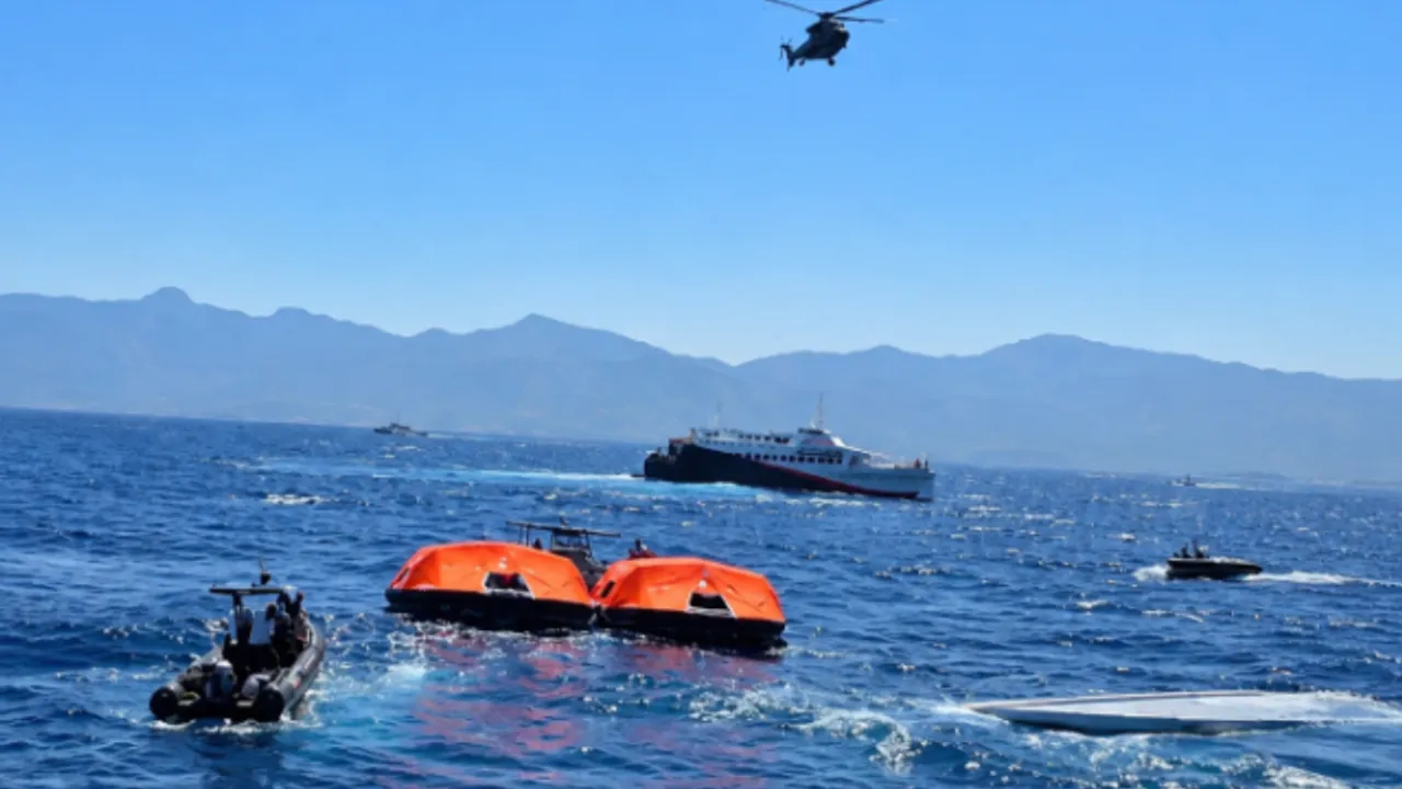 Girne'de kayıp 20 kişi aranıyor! KKTC Cumhurbaşkanı: Batık gemi 550 metrede tespit edildi