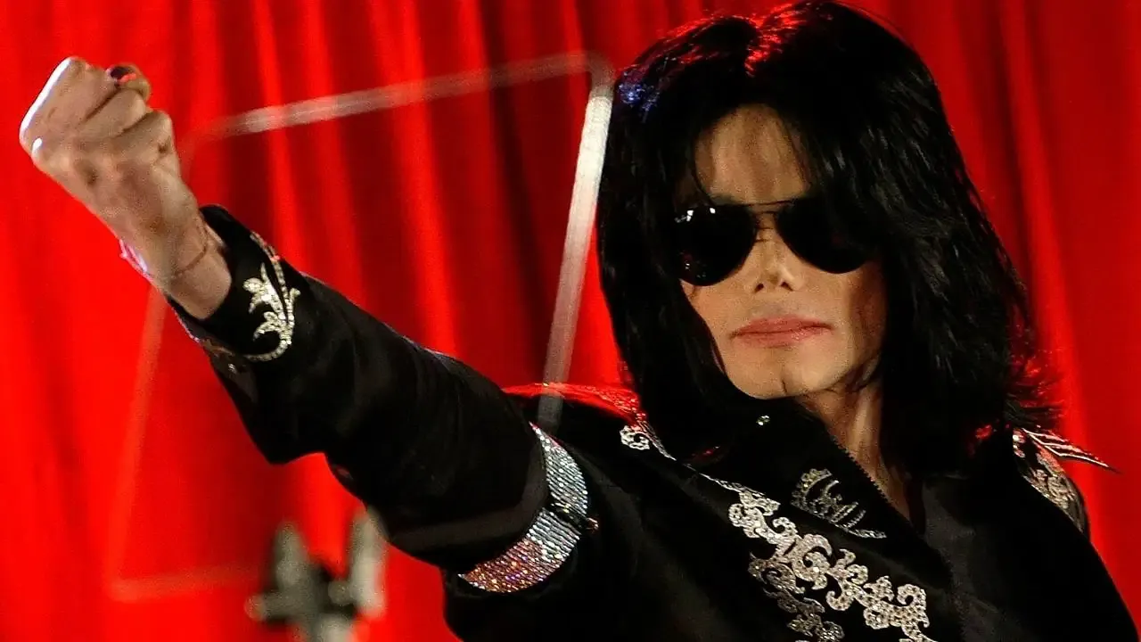 Michael Jackson albümü 2026 yılı satış listesinde yine zirveye çıktı