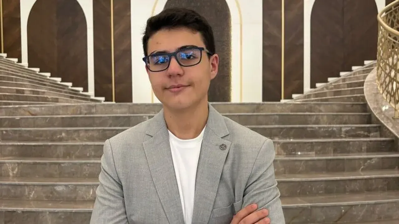 Milli satranççı Yağız Kaan Erdoğmuş FIDE listesinde tarihi başarıya imza attı!