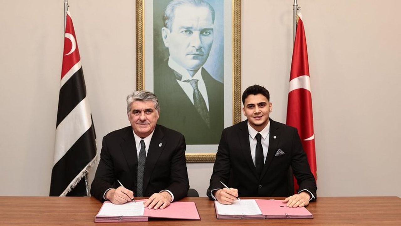 Beşiktaş, Mustafa Hekimoğlu'nun Sözleşmesini Uzattı