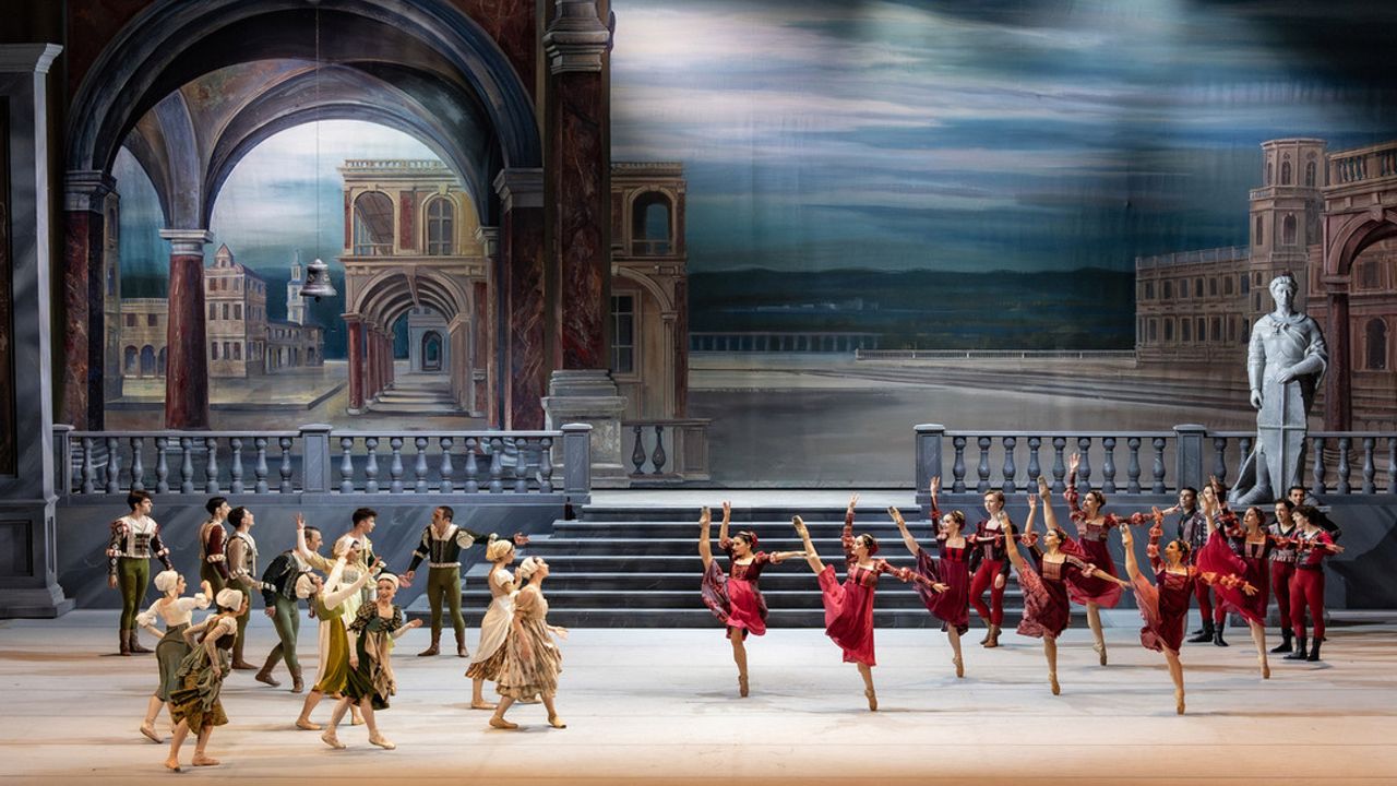 "Romeo ve Juliet" Balesi 21 Yıl aradan sonra AKM'de