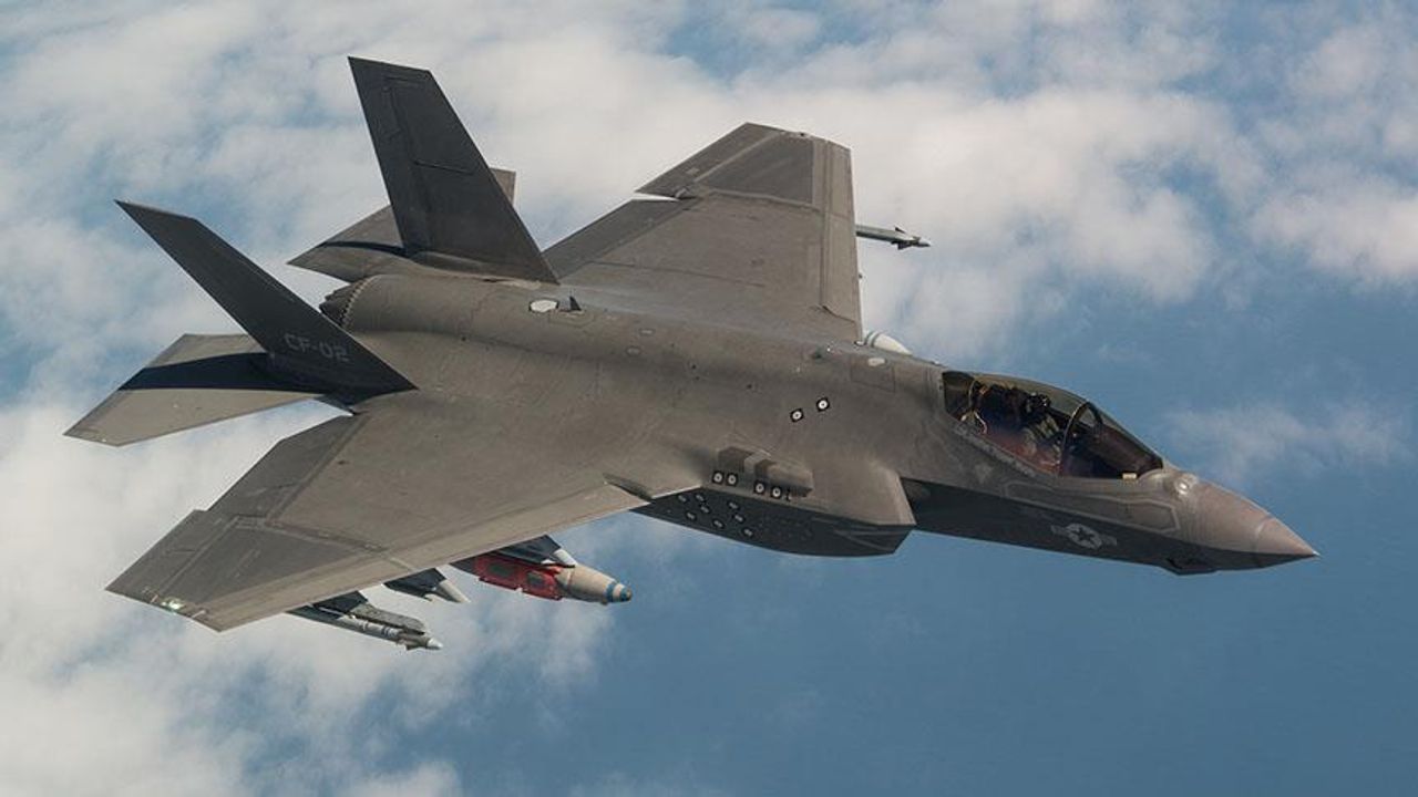 Trump, Türkiye’ye F-35 satışına izin veriyor, ancak bir şartı var!