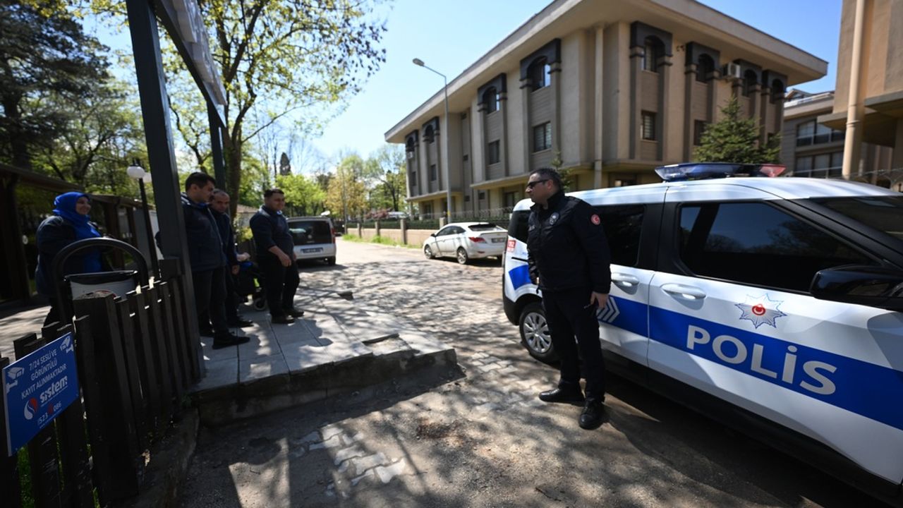 Düzce'de polis kavga ihbarı diye gitti, bakın altından ne çıktı...