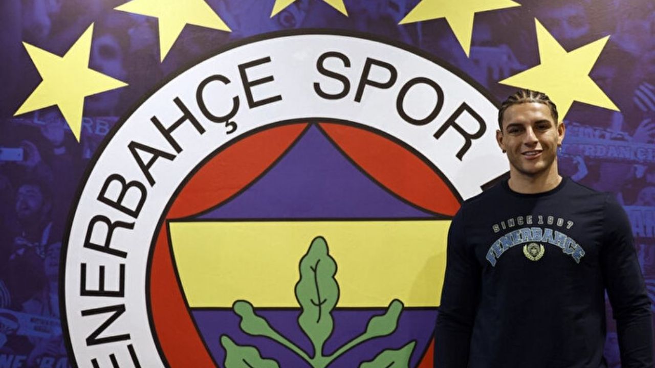 Fenerbahçeli futbolcunun deprem paniği: Ailesi yalın ayak dışarı fırladı!