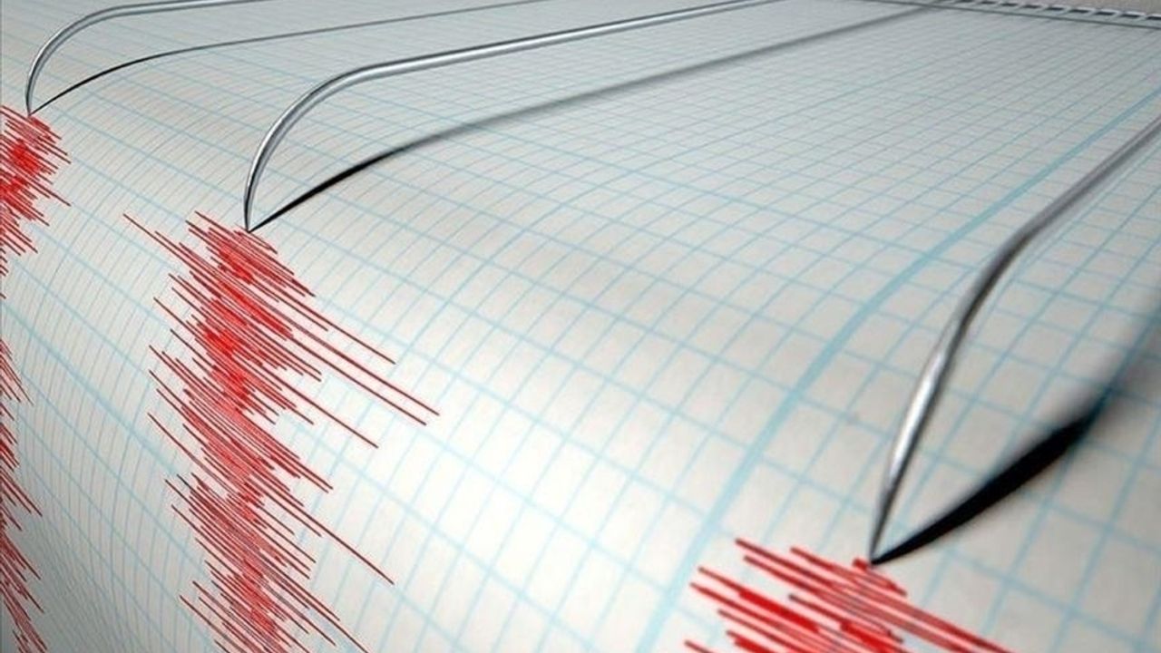 İstanbul depreminde yaralı bilançosu: Balkondan atlayan 151 kişi yaralandı!