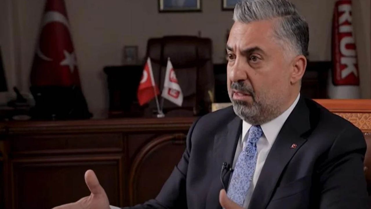 RTÜK Başkanı’nın o fotoğrafı olay olmuştu! Açıklama geldi