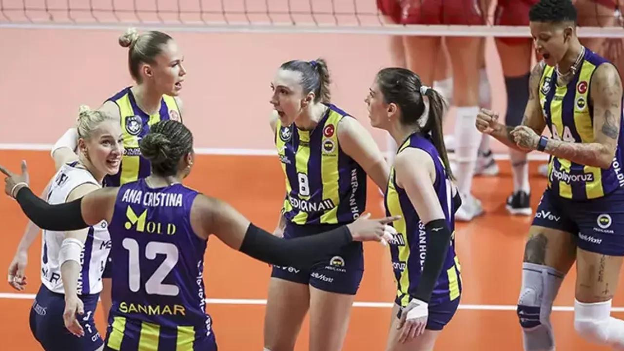 Fenerbahçe’de derbi sonrası çifte ayrılık!