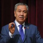 Bülent Arınç’tan 'FETÖ hükümlüsü' Melek İpek açıklaması: “Fotoğraflardaki Cumhurbaşkanımızı da FETÖ’cülükle suçlayamaz"