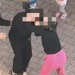 Kayseri'de iki kadının saç başa birbirine girdi! Çocuklarının ağlayışlarına aldırış etmediler