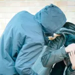 “Büyüyünce geçer” demeyin! Çocuklukta yapılan bu hatalar yıllar sonra ortaya çıkıyor