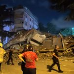 İstanbul Bahçelievler'de korkutan olay: 4 katlı boş bina çöktü
