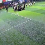 Askerden yeni dönen 20 yaşındaki genç halı sahada hayatını kaybetti