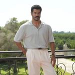 Burak Özçivit’in yeni dizisi için geri sayım başladı! “Güneşin Doğduğu Yer”in yayın tarihi belli oldu