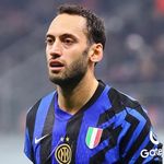 Hakan Çalhanoğlu İtalya'da yılın 11'ine seçildi: İşte kadronun tamamı