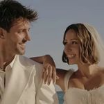 İşte Çeşme'deki düğünden ilk kareler... Zeynep Bastık ve Serkay Tütüncü evlendi!