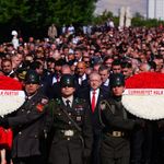 CHP 103 yaşında! Kılıçdaroğlu Anıtkabir’i ziyaret etti