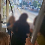 Eskişehir’de tramvayda “yer verme” tartışması: Yaşlı kadın ile yolcu birbirine girdi