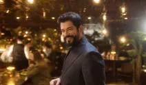Burak Özçivit’in tatil kareleri olay oldu! Fit görüntüsü geride mi kaldı?
