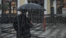 Valilik İstanbulluları uyardı! İki ilçe için sel tehlikesi