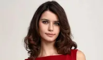 Beren Saat’ten sürpriz hamle: Müzik dünyasında yeni dönem başlıyor