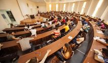Oxford'la yarışıyor! Vakıf üniversitelerinin yeni dönem kayıt ücretleri dudak uçuklattı