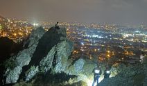 Hatay’da kayalıkta uyuyakalan vatandaş kabusu yaşadı: AFAD kurtardı!