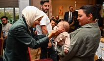 Bakan Göktaş genç çiftlerle buluştu