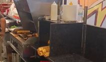 Dondurulmuş döner iddiası gündem olmuştu! Google yorumları dikkat çekti