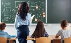 2025 Kasım ara tatilde ücretli öğretmenlere ek ders yatacak mı, maaşlarda kesinti olacak mı, seminerlere kimler katılacak, ek ders ücreti ne kadar?