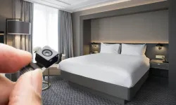 Otel odasında gizli kamera nasıl anlaşılır? Bu eşyalara dikkat
