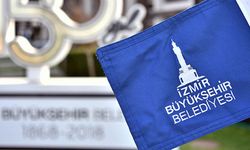 İzmir Büyükşehir'de istifa dalgası büyüyor! Başkan vekili ve meclis üyeleri CHP’den ayrıldı