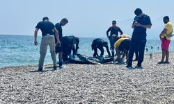 Antalya'da kıyıya cansız bir erkek bedeni vurdu