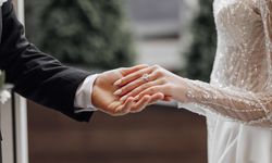 Faizsiz evlilik kredisinden kimler yararlanabilir? Faizsiz evlilik kredisinde yaş sınırı nedir?