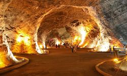 Iğdır'daki Tuz Mağarası milyonların ilgisini çekiyor!