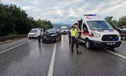 Kaygan yol faciası: Sakarya’da zincirleme kaza, 10 yaralı!