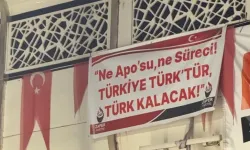 "Ne Apo'su, Ne Süreci!" pankartı Elazığ'da kriz yarattı!