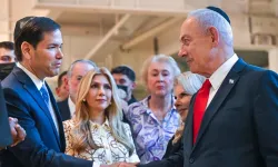 ABD, Netanyahu'nun üzerinden elini çekmiyor: Dışişleri Bakanı İsrail'de