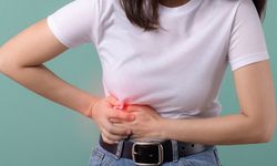Apandisit nedir? Belirtileri, nedenleri ve tedavi yöntemleri nelerdir?