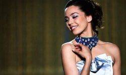 Azra Akın'ın güzellik sırrı