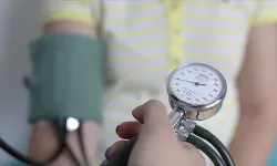 Düşük tansiyon tehlikesi: Hangi belirtiler acil müdahale gerektiriyor?