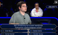 Kim Milyoner Olmak İster'de 200 bin liralık soru! Neil Armstrong Ay’a ayak bastığında Türkiye’nin Cumhurbaşkanı kimdi?