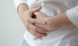 Gaz sıkışmasına ne iyi gelir? Gaz sıkışması belirtileri nelerdir?